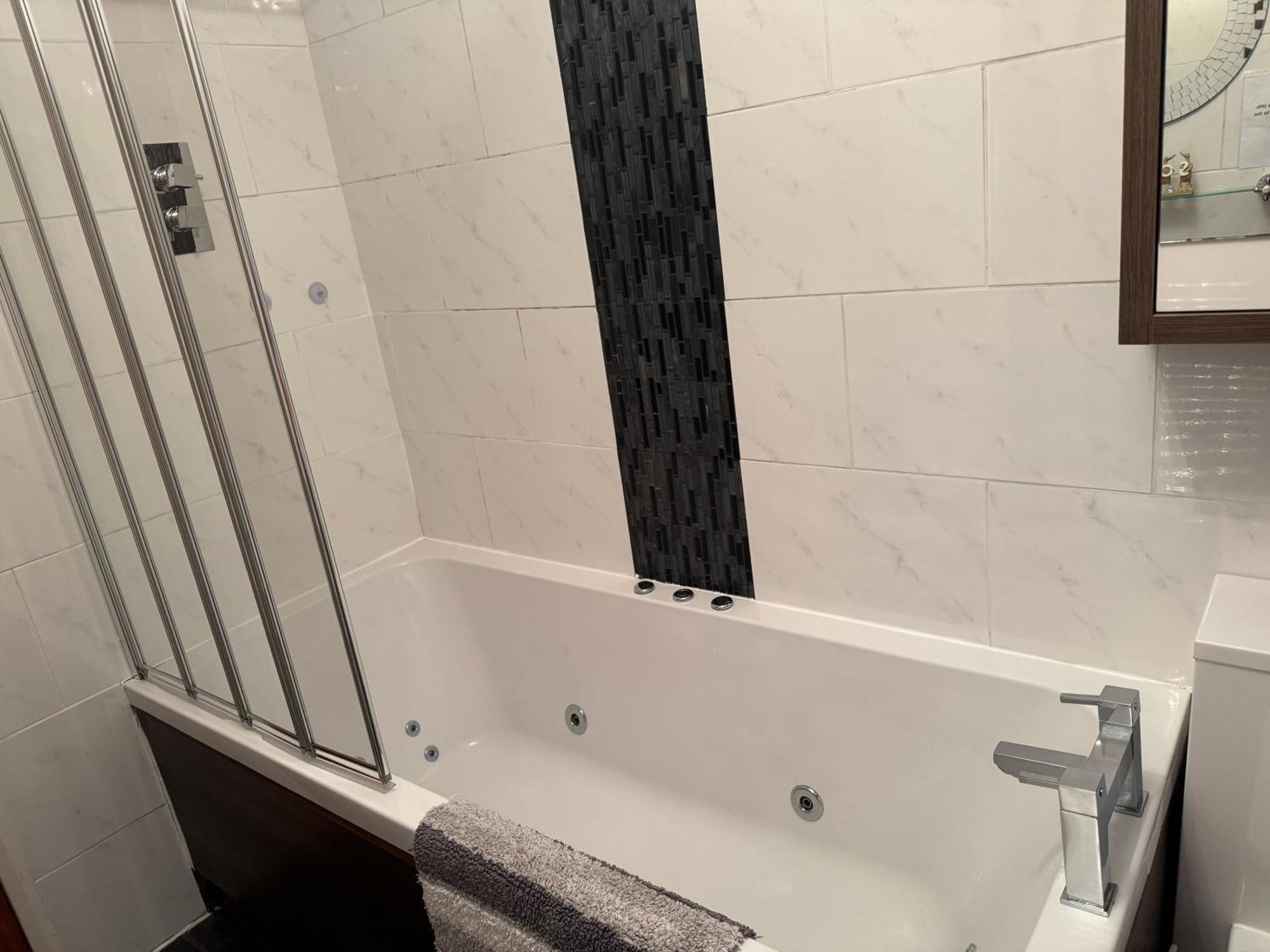 3Bedroom 1Bathroom 1 Shower Room In Quiet Area Инвернес Екстериор снимка